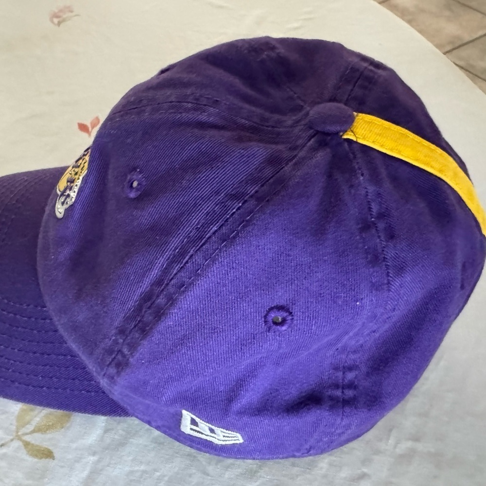 Los Angeles Lakers Hat Cap Brand NBA Basketball Hardwood Classics Purple‎ Small - Picture 5 of 11